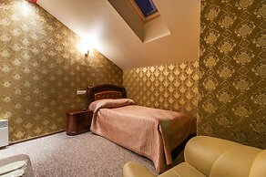 Hotel Cron