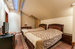 Hotel Cron