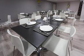 Hotel Familia Conde