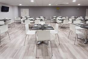 Hotel Familia Conde