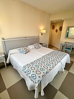 Hotel Playa Sol