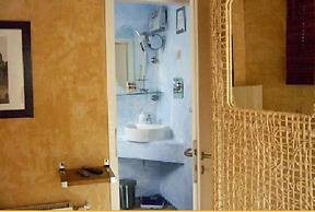 Fritzi's Art Hotel