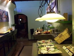 Fritzi's Art Hotel