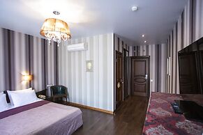 Martin Hotel