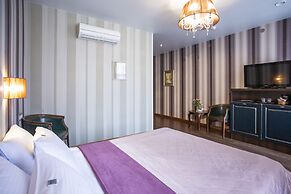 Martin Hotel