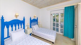 Hotel Mavi Beyaz
