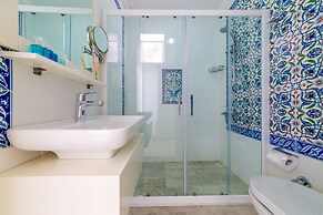 Hotel Mavi Beyaz