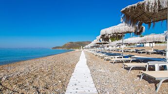 Hotel Mavi Beyaz