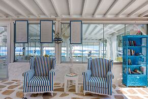 Hotel Mavi Beyaz