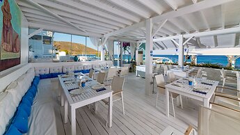 Hotel Mavi Beyaz