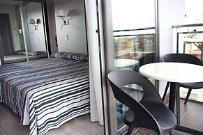 Summer Hotel