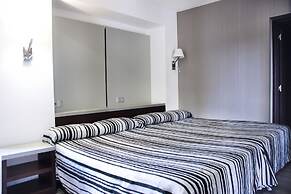Summer Hotel