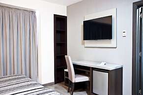 Summer Hotel