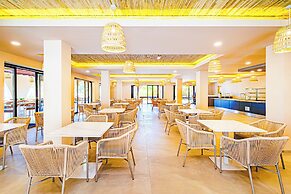 Palm Beach Resort