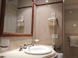 Hotel AyB Internacional