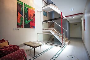 Hotel AyB Internacional