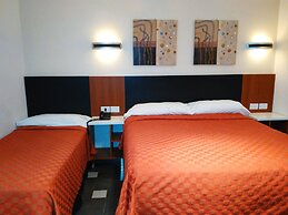 Hotel AyB Internacional