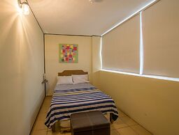 Hotel Mateos 1215