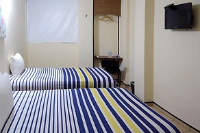 Hotel Mateos 1215