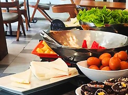Malin Patong Hotel