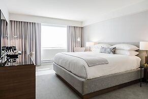 The James Hotel