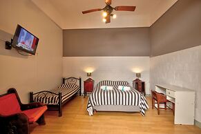 Play Hostel Soho