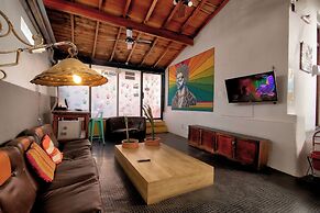 Play Hostel Soho