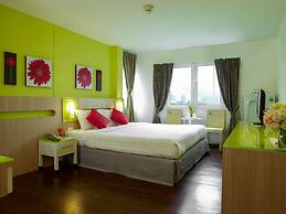 The Inn Saladaeng