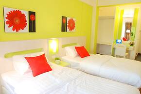 The Inn Saladaeng