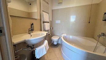 Hotel Rivus