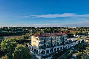 Hotel Rivus