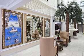 Emporium Hotel
