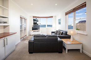 Bay 10 Accommodation