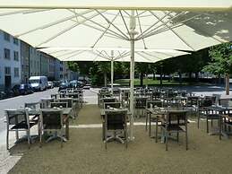 Hotel Restaurant Resslirytti