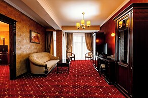President Hotel