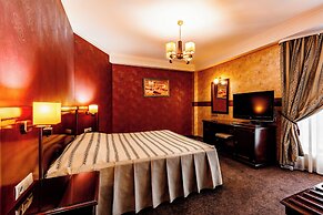 President Hotel
