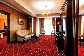 President Hotel