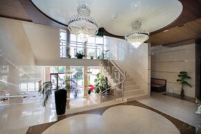 President Hotel