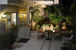 Virginia Hotel