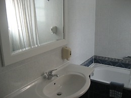 Kyveli Apartments