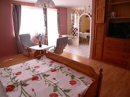Hevizquelle Apartments