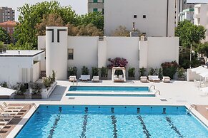 HR Resort