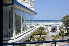 HR Resort