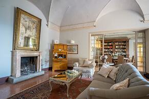 Hotel Villa Sermolli