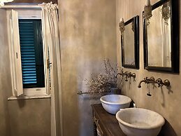 Hotel Villa Sermolli