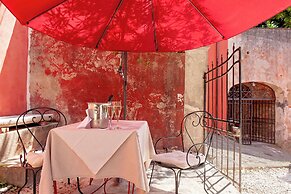 Hotel Villa Sermolli