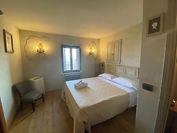 Hotel Villa Sermolli
