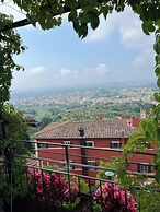 Hotel Villa Sermolli