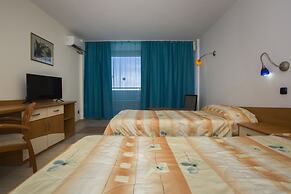 Royal Bay Hotel – All Inclusive