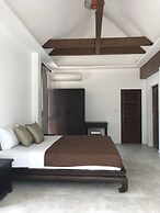 Phalarn Inn Resort